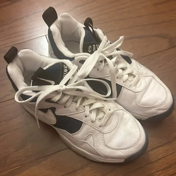 Vintage 90s Nike Air Cross Training Sneakers 7